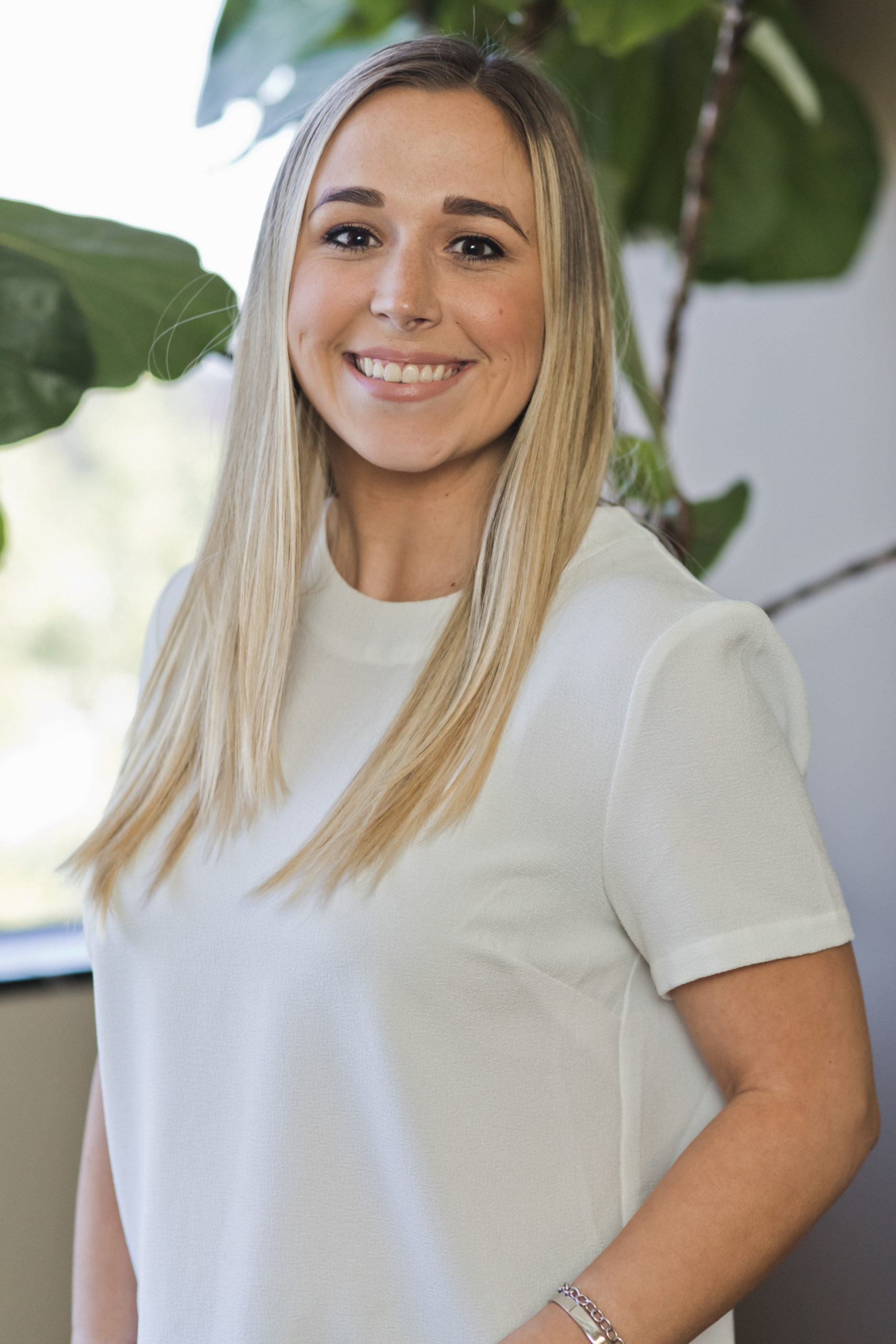 Stephanie  Hernandez, CISR